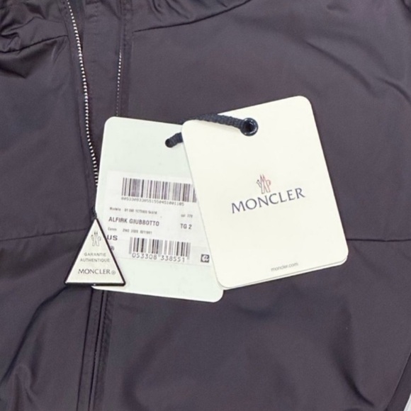 Moncler Alfirk cinched raincoat winter coat ski jacket ski coat Size 2 Medium - Picture 10 of 11